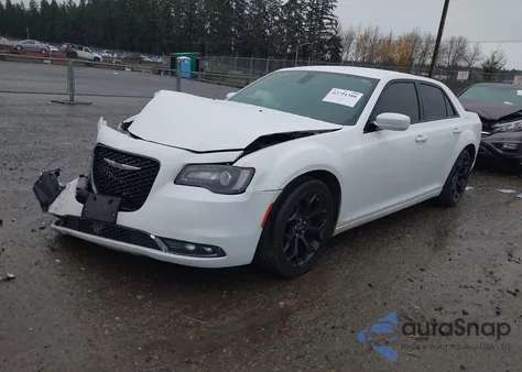 2019 Chrysler 300 300S from USA, damaged, VIN 2C3CCABG0KH585413
